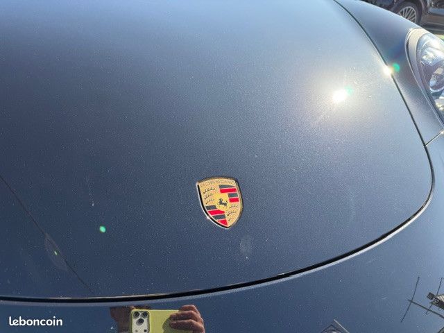 Porsche 911 Carrera 4 GTS PDK,LIFT,SIEGES CHAUFFANTS, CAMERA DE RECUL, TOE ETC... (image 8)
