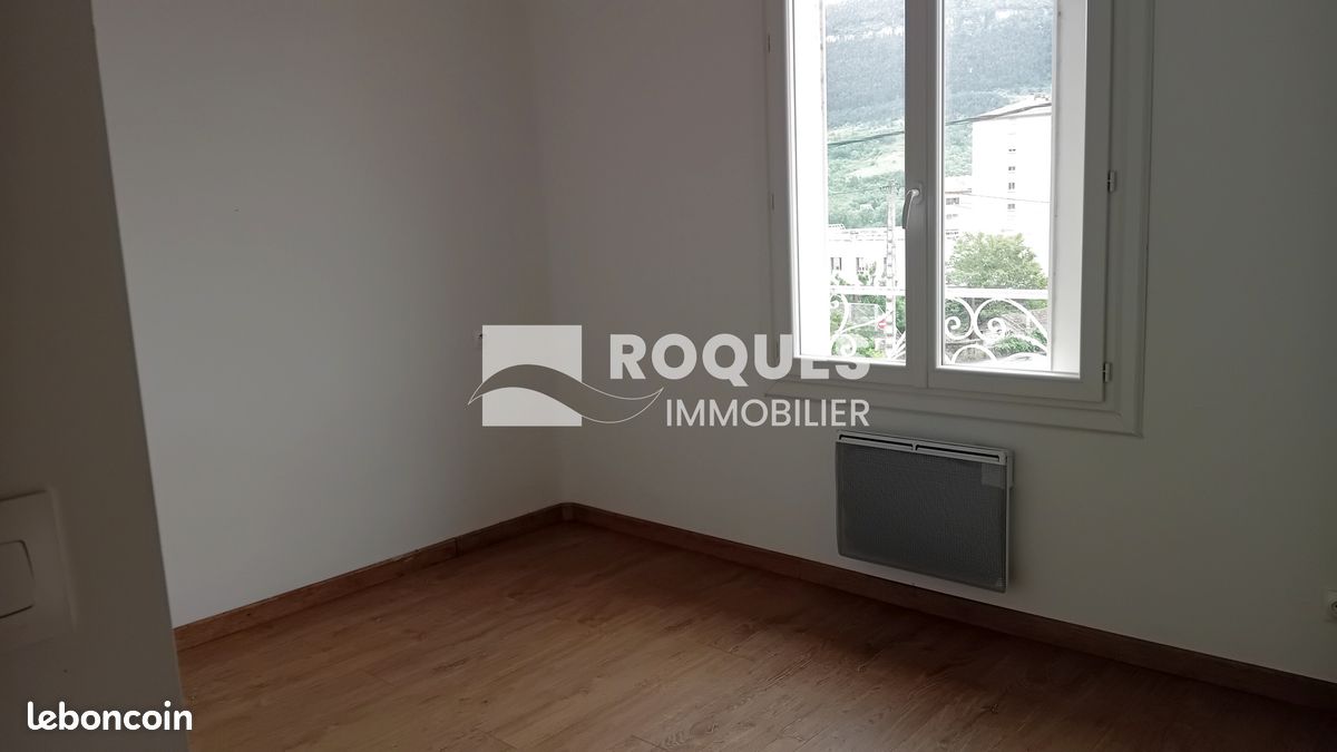 Immeuble 227 m² Millau (image 12)