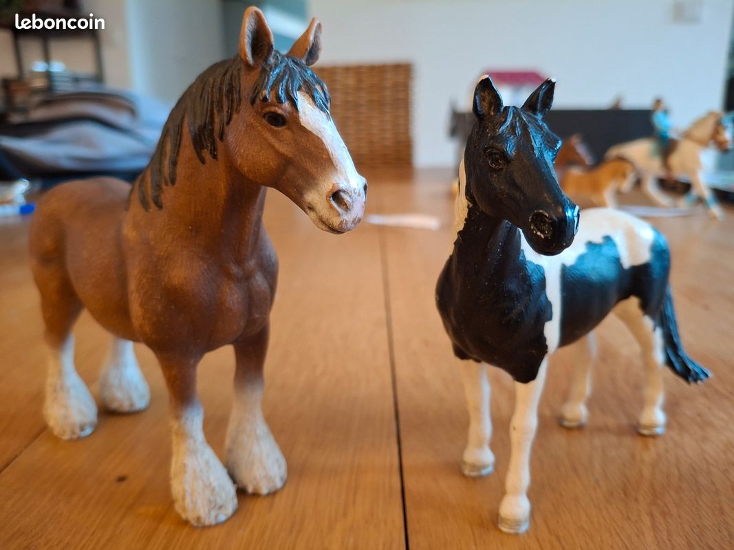 Schleich 2 figurines cheval (image 1)