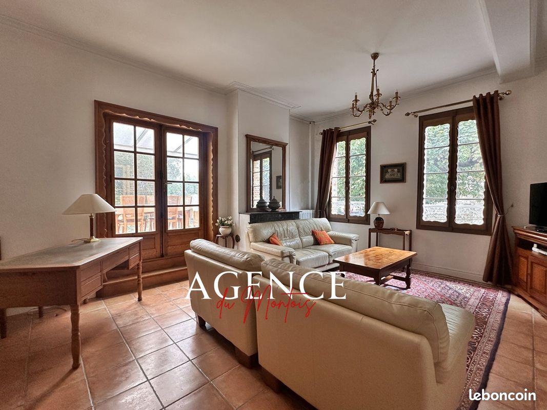 Maison 4 pièces 141 m² · à Sergines · 141 m² · 245 000 €