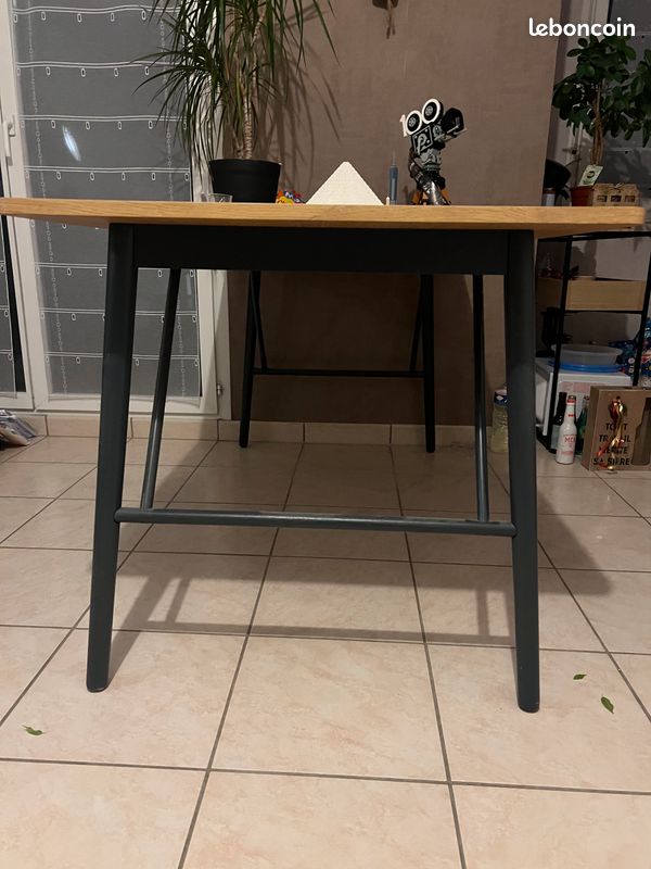 Table de salle à manger (image 1)