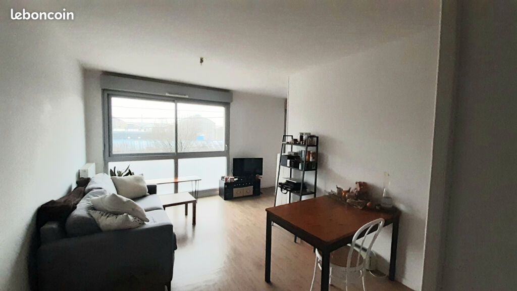 Appartement 1 pièce 38 m² · à Nantes · 38 m² · 553 €/mois