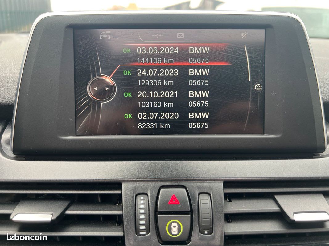 Bmw serie 2 active-tourer 1.5 218 i 136 ch toit pano ouvrant garantie (image 11)