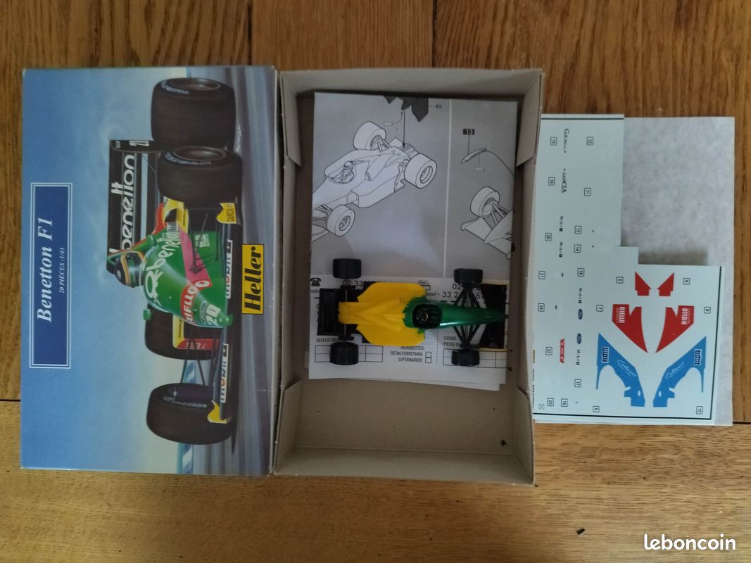 Kit De Modélisme Heller 1/43 Ferrari Rapid - Formule 1 Année 2000 - 20 Pièces - Neuf (occasion Comme Neuf)
