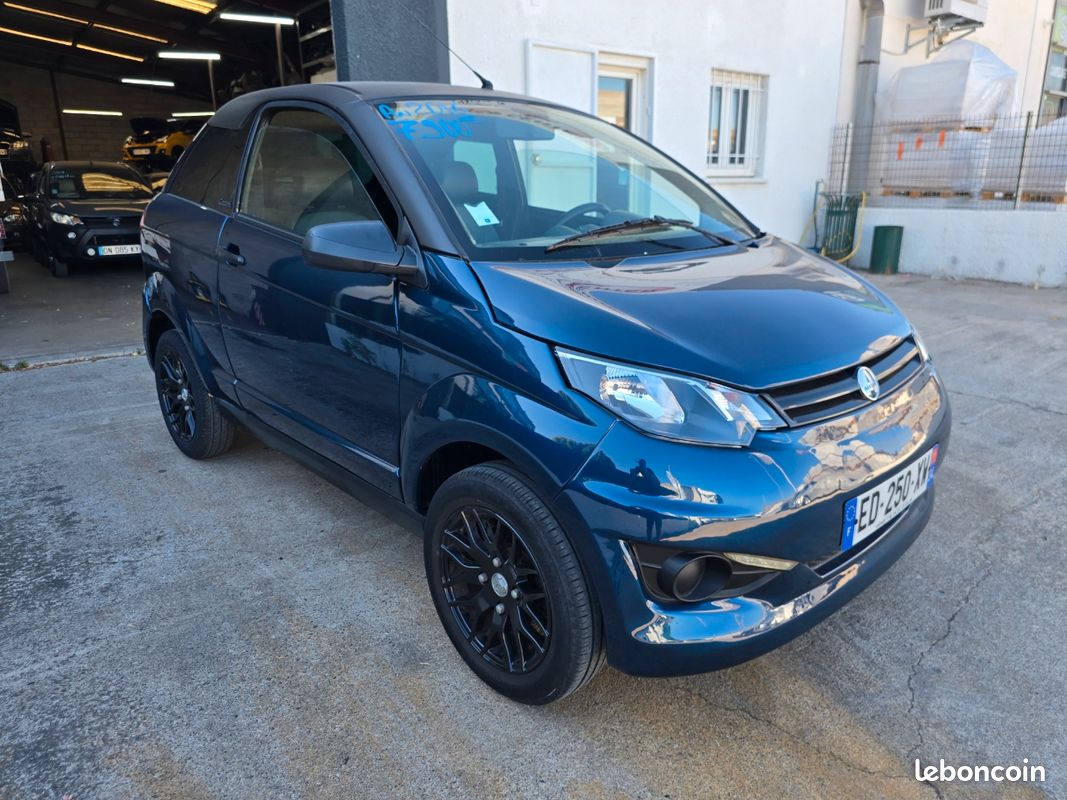 Voiture sans permis Aixam Coupé Black Edition (image 2)