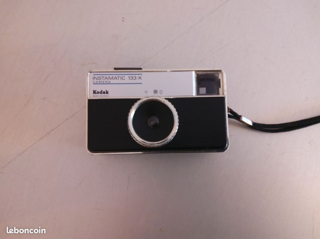 Appareil photo vintage instamatic 133-X KODAK (image 2)