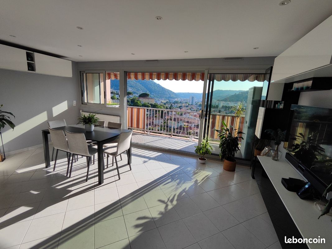 Appartement 3 pièces 66 m² · à La Trinité · 66 m² · 319 000 €