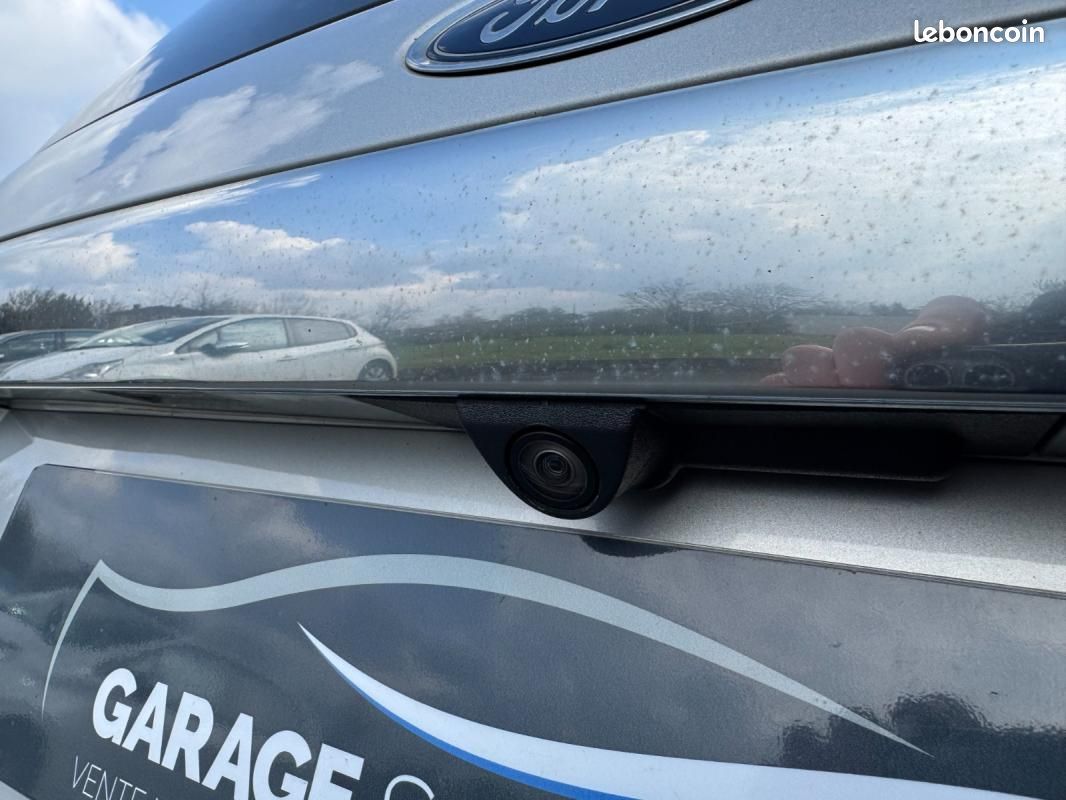 Ford S-Max Titanium 2,0 tdci 150ch (image 19)