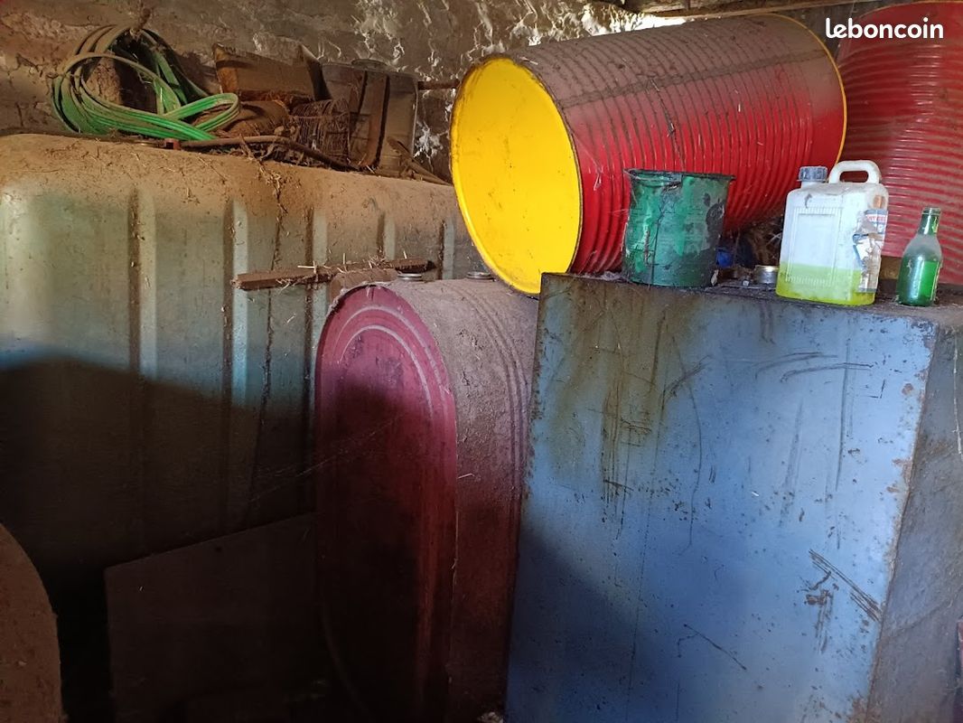 3 cuves fuel en métal (image 1)