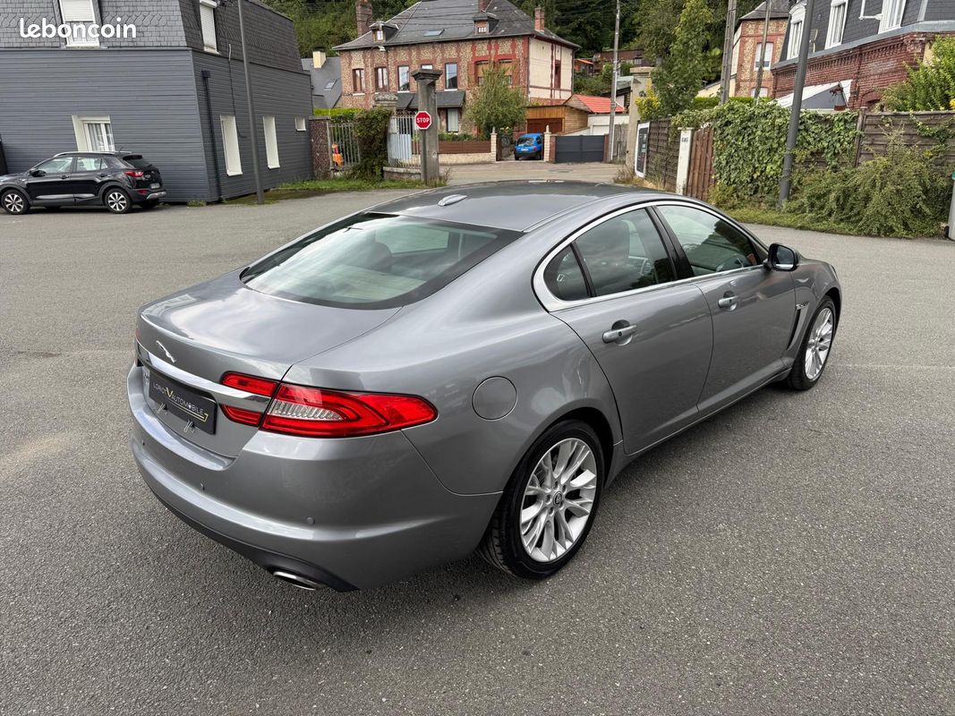 Jaguar XF 2.2 D 190 LUXURY Phase 2 - Boite automatique- Révisé- Garantie (image 2)