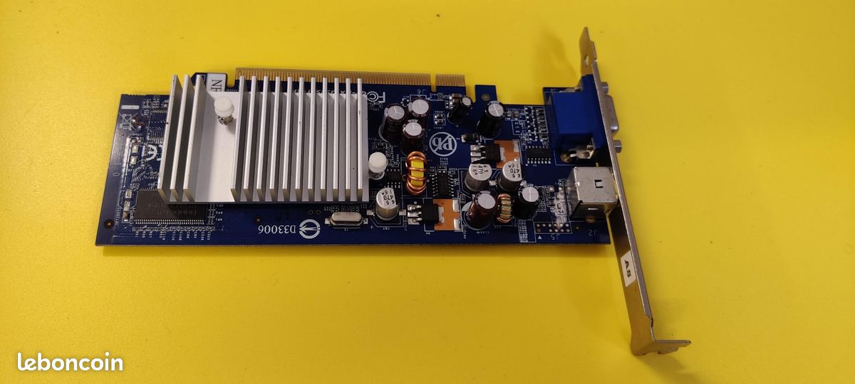Carte Graphique GIGABYTE GV-NX73S256T-RH - PCI-E GeForce - Occasion