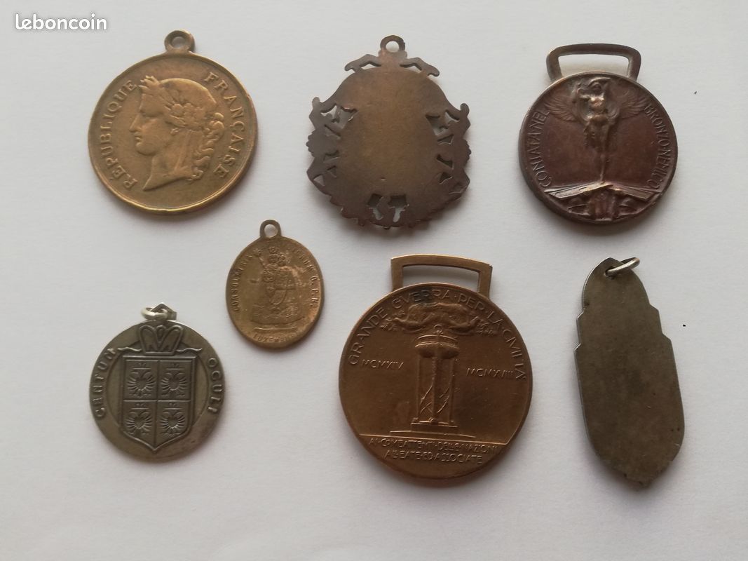 Lot De 7 Médailles Françaises En Bronze – Époque XXème Siècle – Bon état