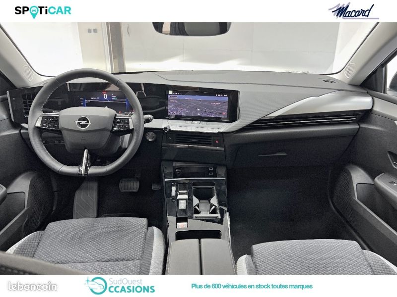 Opel Astra 1.6 Turbo 180ch Hybrid Edition BVA8 (image 8)