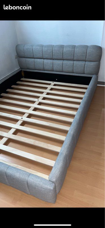 Lit gris (image 1)