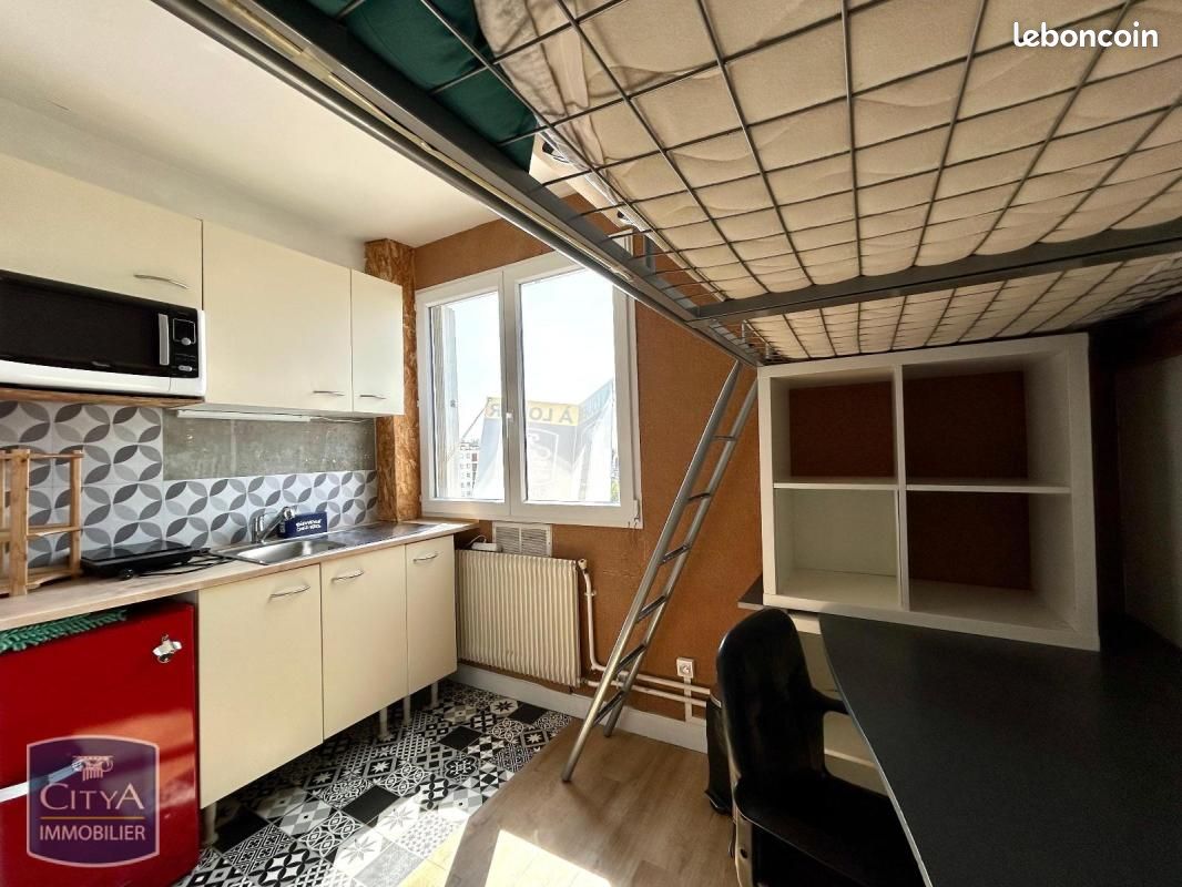 Appartement 1 pièce 10 m² · à Orléans · 10 m² · 401 €