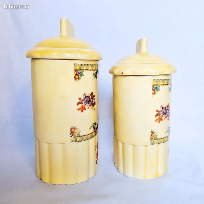 Série de pots à épices art déco