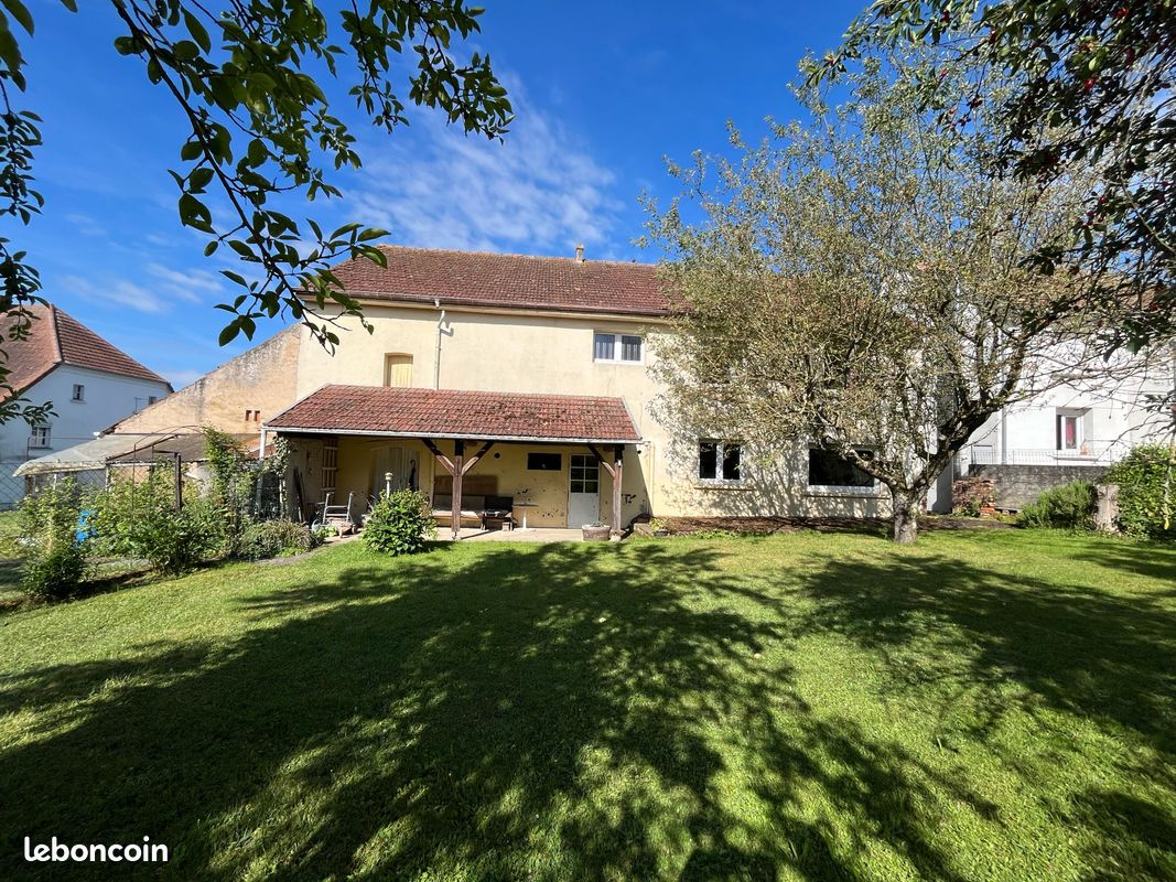 Maison 6 pièces 140 m² · à Le Val-de-Guéblange · 140 m² · 86 000 €