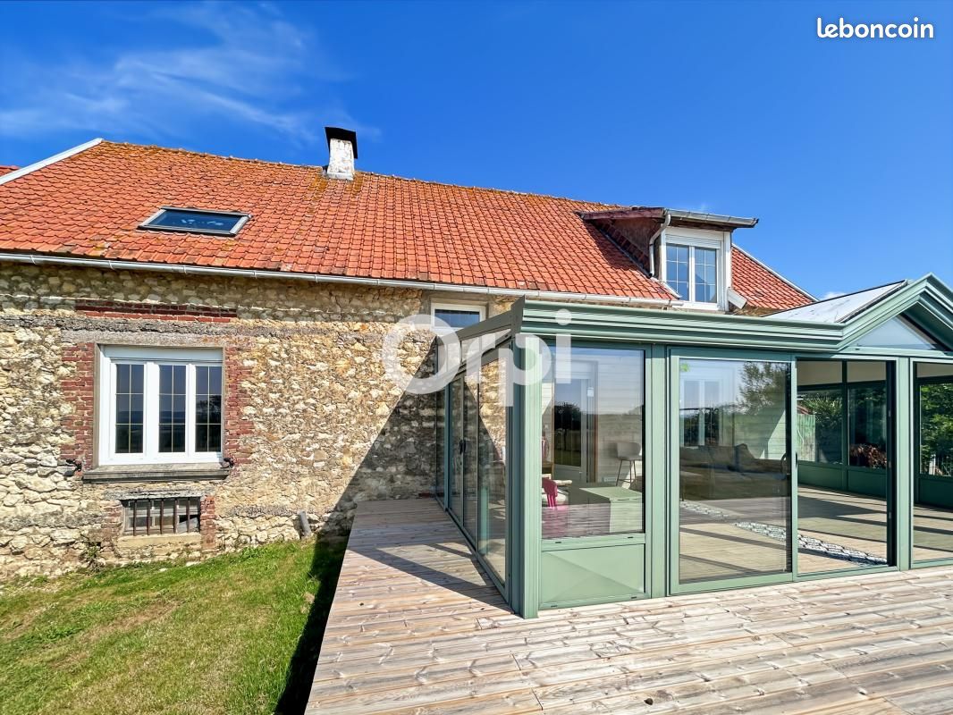 Maison 5 pièces 160 m² · à Hesdin-l'Abbé · 160 m² · 255 000 €