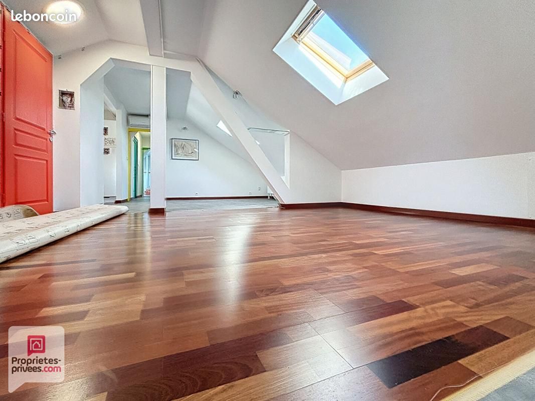Appartement 4 pièces 160 m² · à Saint-Nicolas-de-Port · 160 m² · 119 000 €