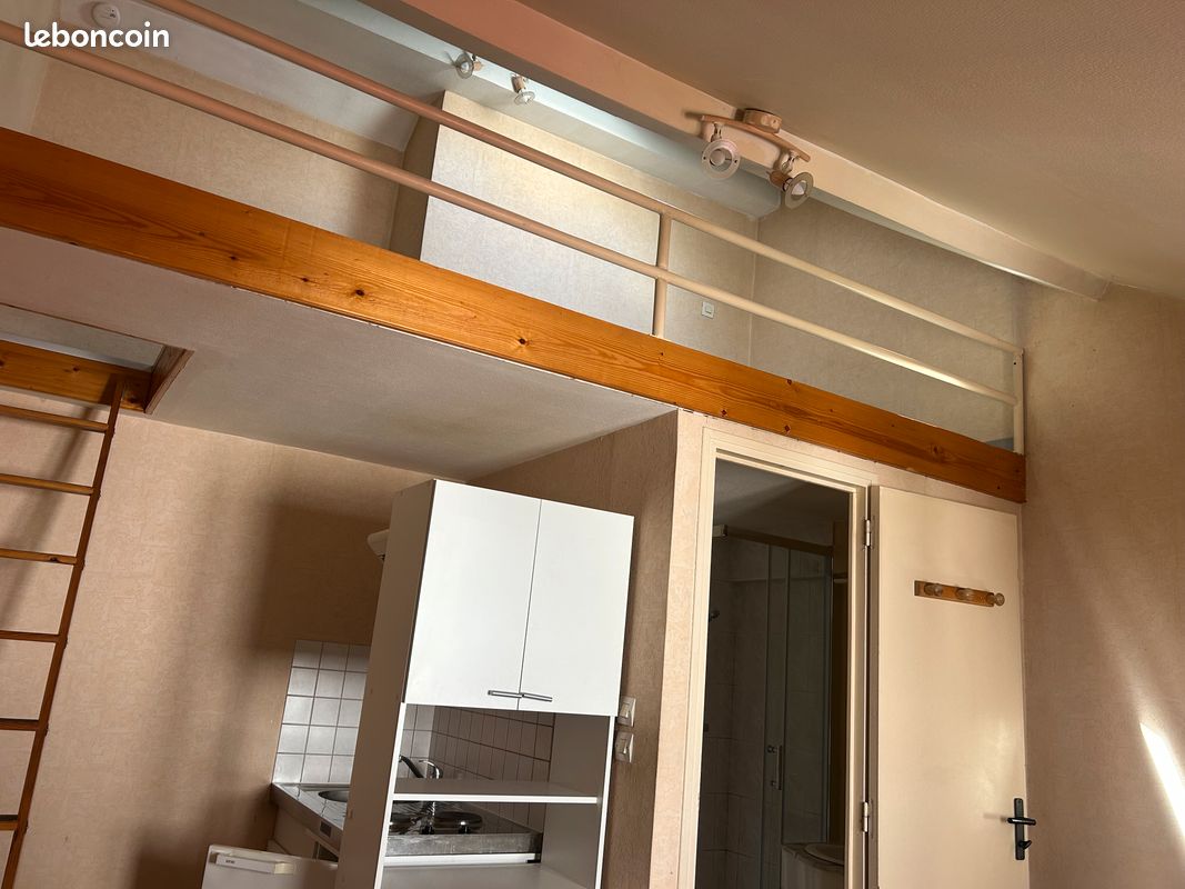 Appartement 1 pièce 15 m² · à Dijon · 15 m² · 430 €