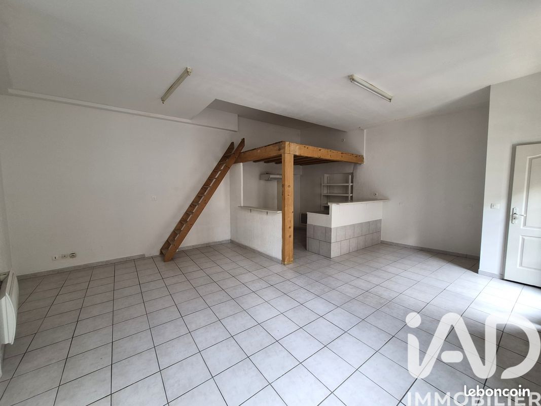 Studio 1 pièce 39 m² (image 1)