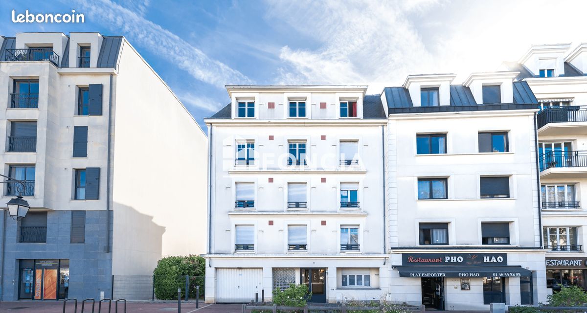 Appartement 1 pièce 18 m² · à Antony · 18 m² · 179 000 €