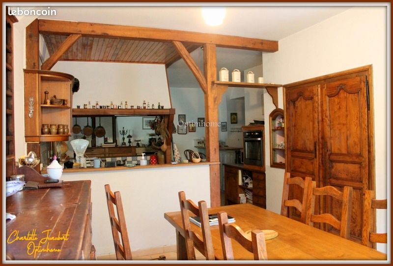 Maison de village 9 pièces 290 m² - Coteaux-du-Blanzacais 16250 Blanzac-Porcheresse (image principale 6)