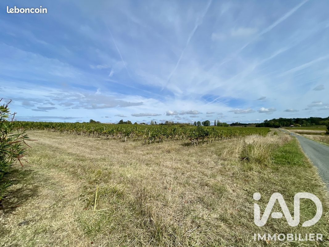 Terrain 2217 m² · à Saint-Laurent-du-Bois · 2 217 m² · 50 000 €