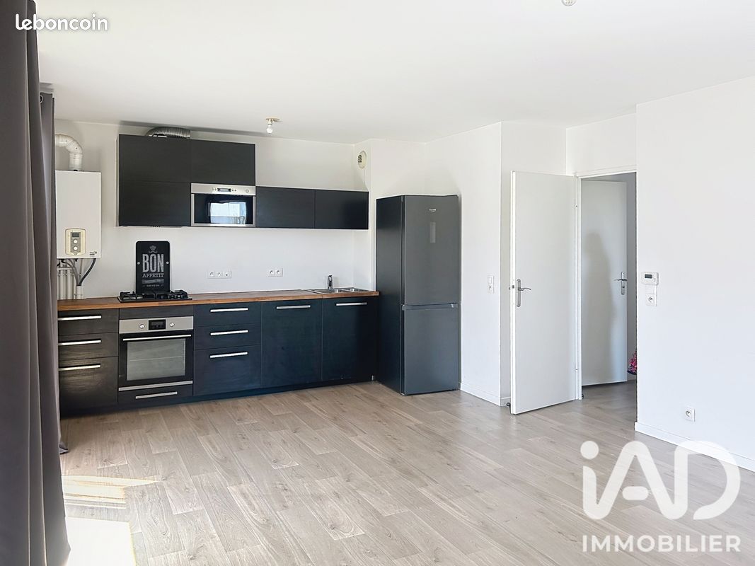 Appartement 3 pièces 62 m² · à Santeny · 62 m² · 253 000 €