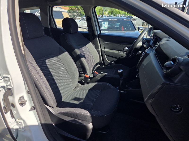 Dacia DUSTER 1.5 BLUE DCI 115CH CONFORT 4X4 (image 7)
