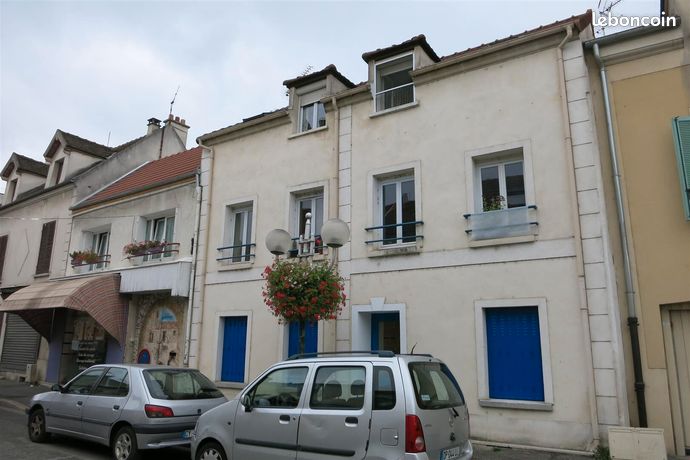Immeuble 13 pièces 200 m²