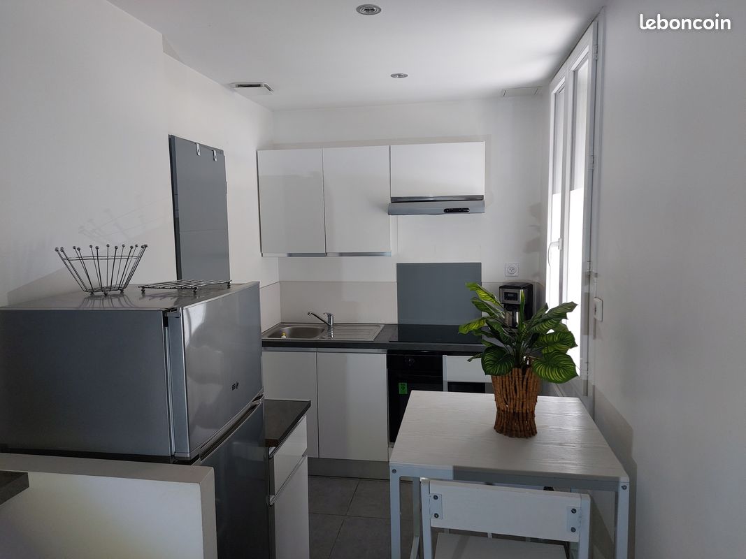 Appartement 2 pièces 24 m² · à Nîmes · 24 m² · 500 €