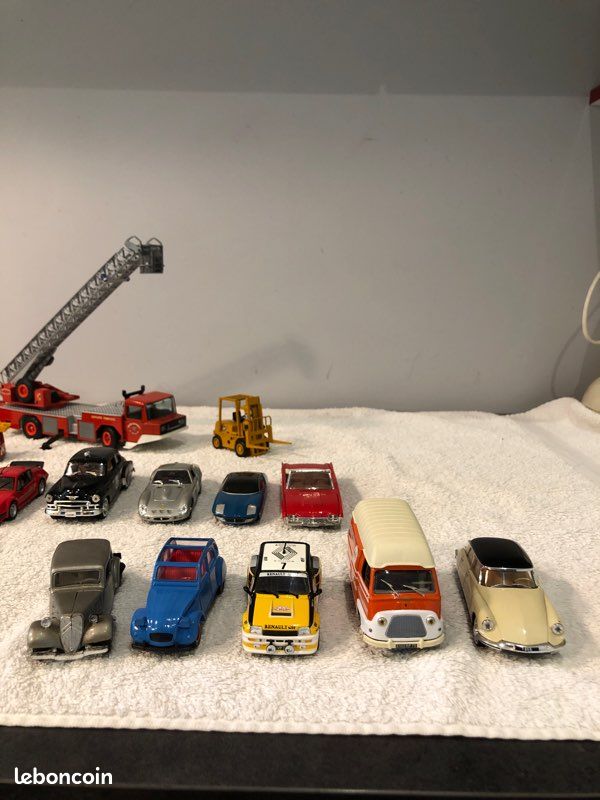 Voiture miniature (image 5)