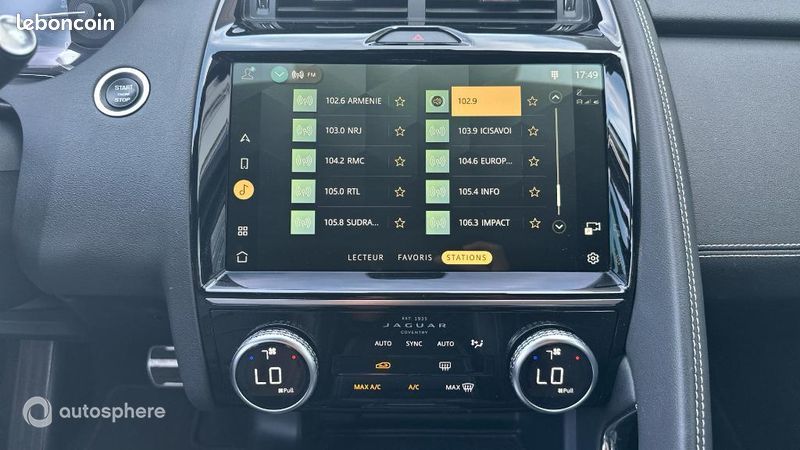 Jaguar E-Pace P200 FlexFuel MHEV 200ch R-Dynamic SE (image 19)