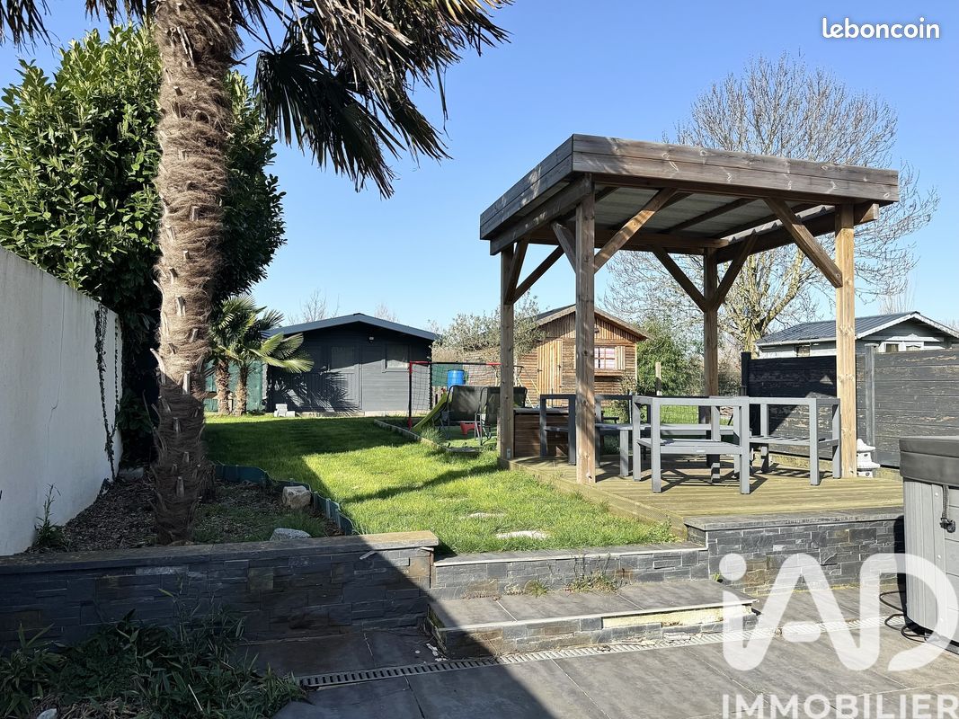 Maison 4 pièces 96 m² · à Neuville-en-Ferrain · 96 m² · 290 000 €