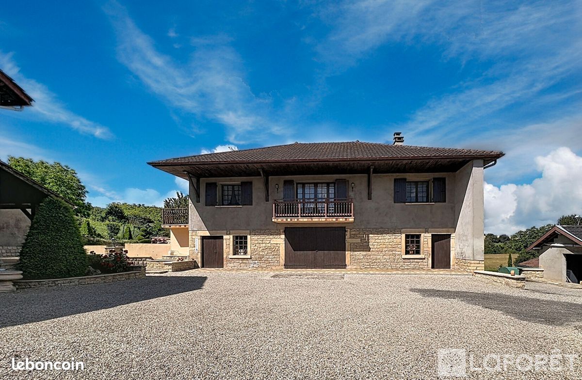 Maison 5 pièces 118 m² · à Four · 118 m² · 320 000 €
