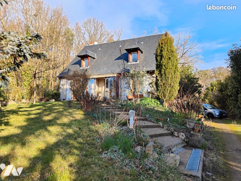 Maison 5 pièces 148 m² · à La Croix-en-Touraine · 148 m² · 364 000 €