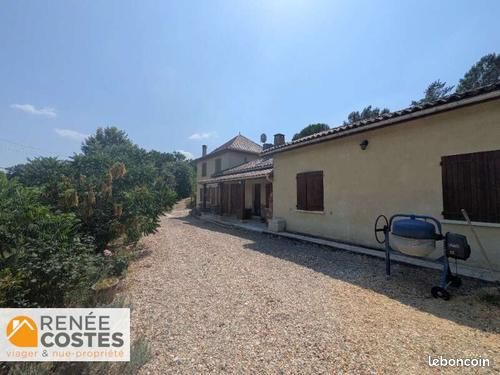Maison 7 pièces 218 m² · à Mussidan · 218 m² · 31 250 €