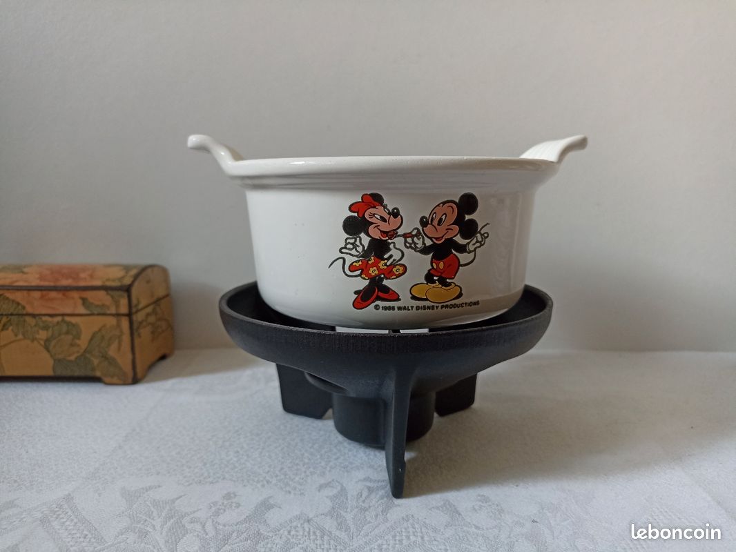Service cocotte à fondue le Creuset Disney (image 1)