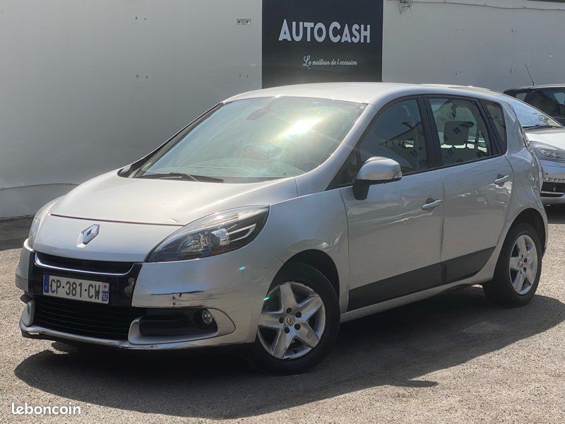 Paiement 4X CB - Renault Scenic III 1.5DCi 110CH Energy Business Eco2 (image 1)