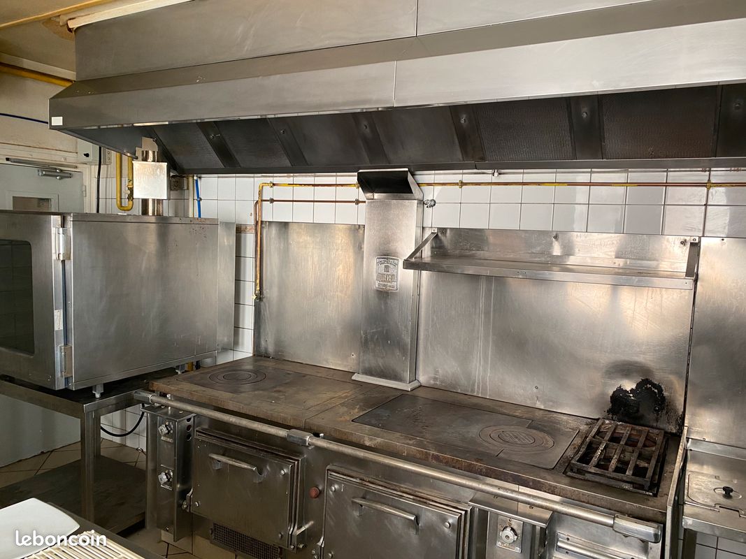 Piano de cuisine - fourneau Molteni (image 1)