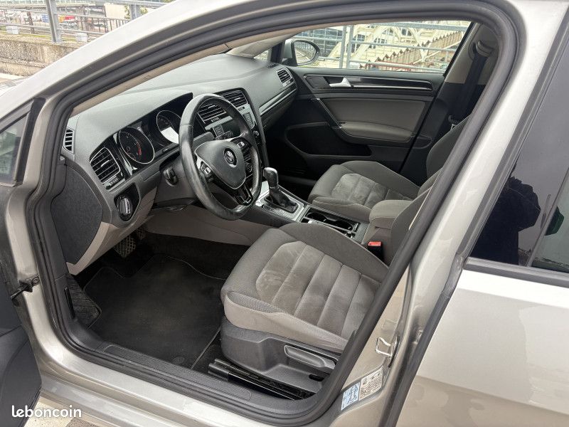 Volkswagen GOLF VII 2.0 TDI 150CH CARAT DSG6 5P *DISTRIBUTION NEUVE (image 8)