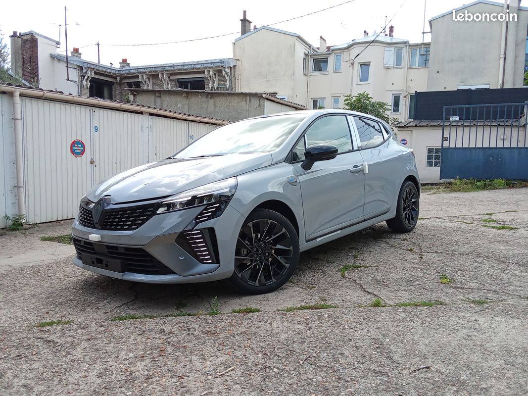 Renault Clio ALPINE neuve Prix Hors Taxe Vente à l'export UNIQUEMENT (image 7)
