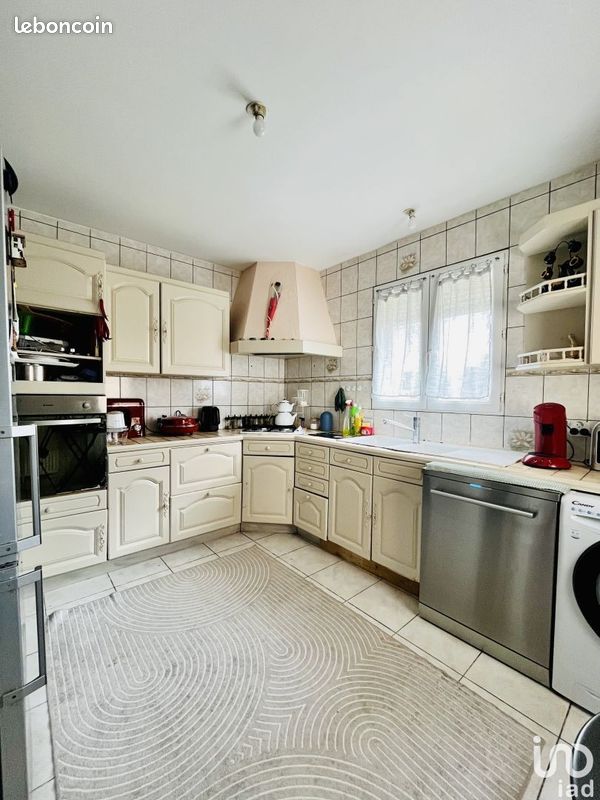 Maison 5 pièces 98 m² - Vars 16330 (image principale 6)