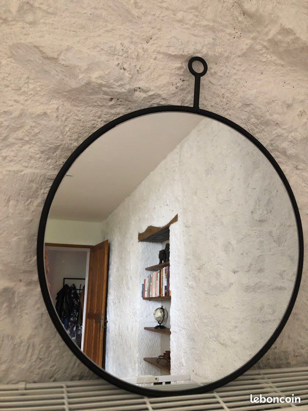 Miroir rond noir (image 1)