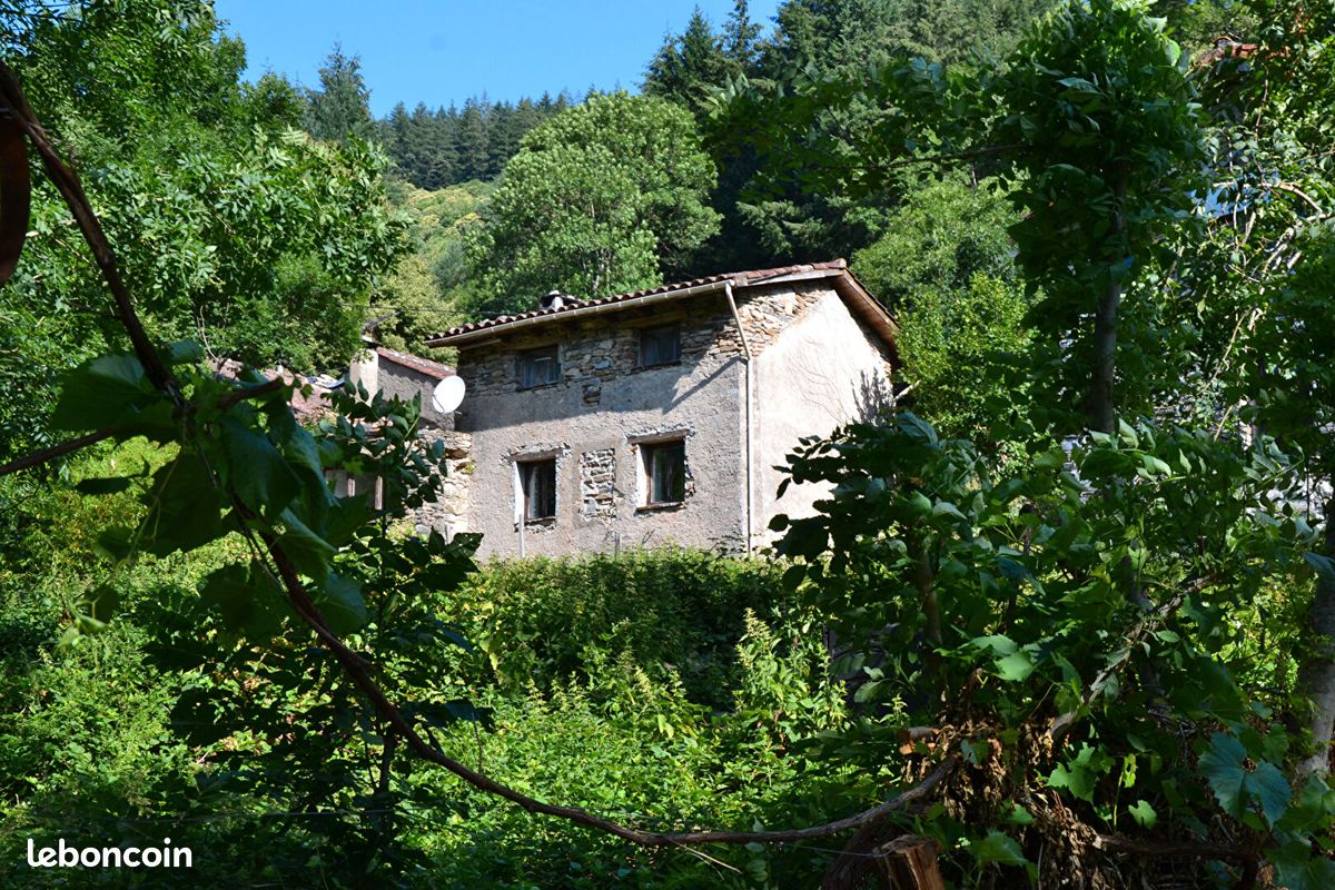 Maison 4 pièces 84 m² · à Courniou · 84 m² · 98 000 €