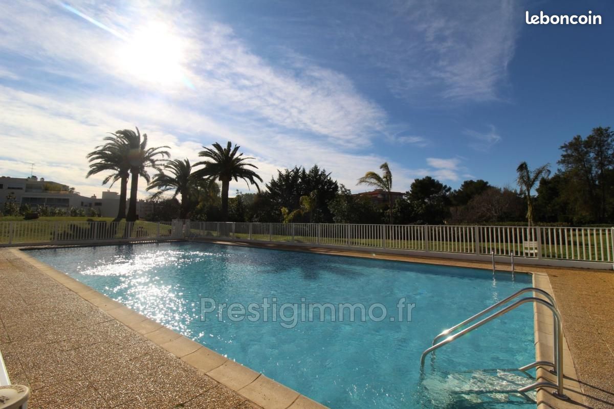 Appartement 2 pièces 51 m² · à Antibes · 51 m² · 275 560 €