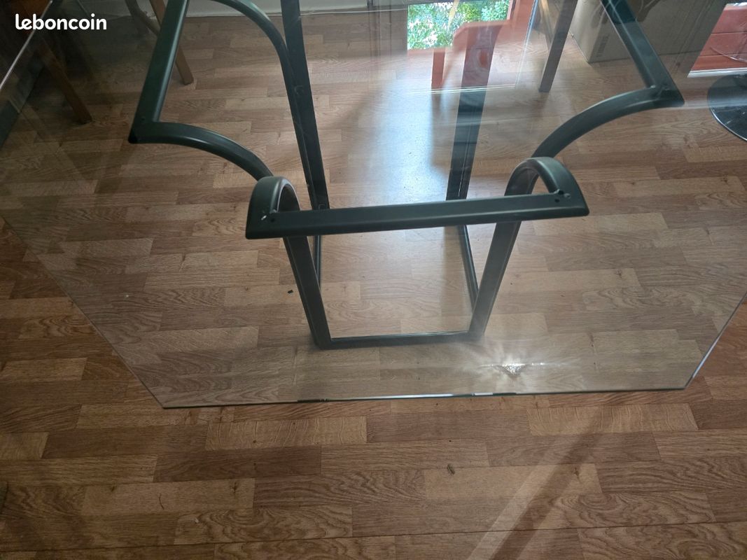 Table en verre (image 4)