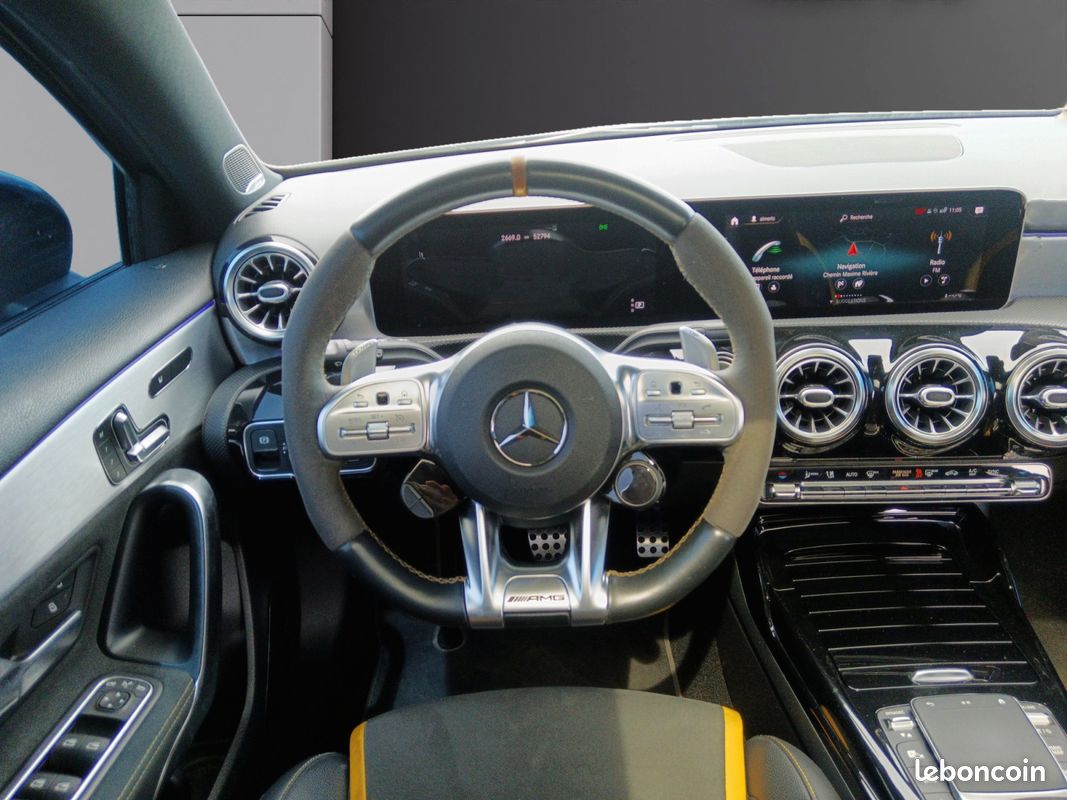 MERCEDES CLASSE A 45 S AMG 8G-DCT Speedshift 4Matic Toit Ouvrant Garantie 12 mois (image 13)