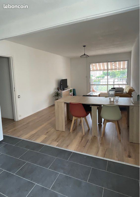 Appartement 3 pièces 72 m² · à Saint-Étienne · 72 m² · 850 €